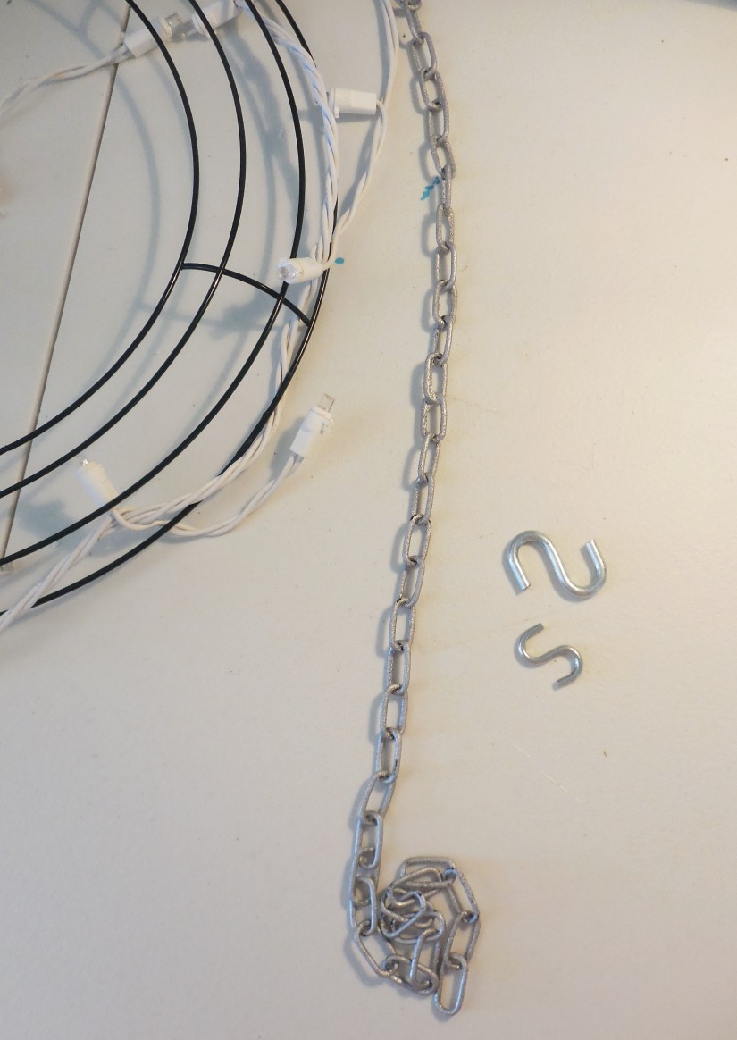 chains-n-hooks-for-chandelier