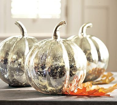easy-diy-craetive-mercury-spray-paint-pumpkin-mirror-finish-center-piece-stylish-decoration