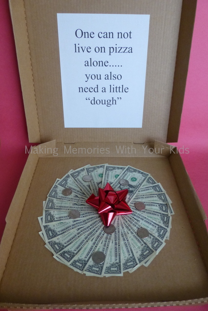 money-gift-idea-pizza-box-and-dough-1