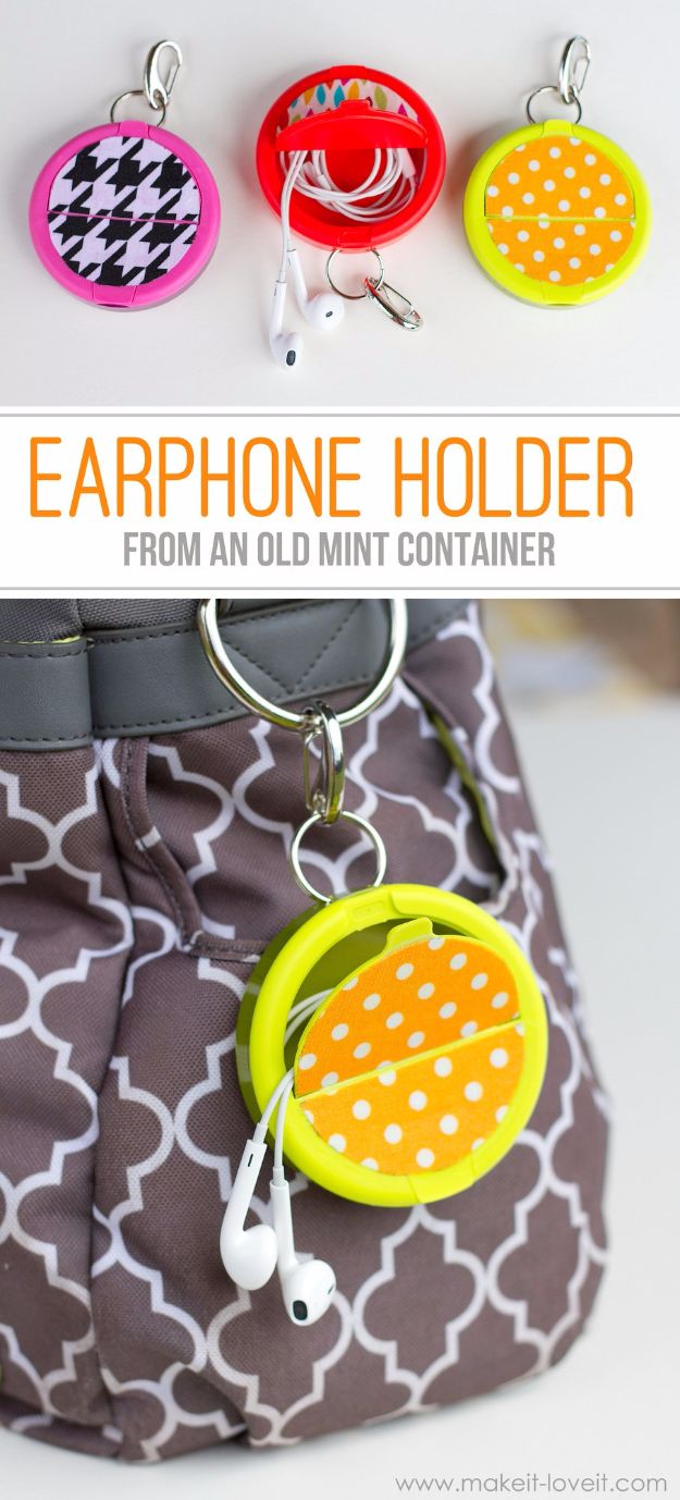Earphone-Holder-From-Mint-Container.jpg